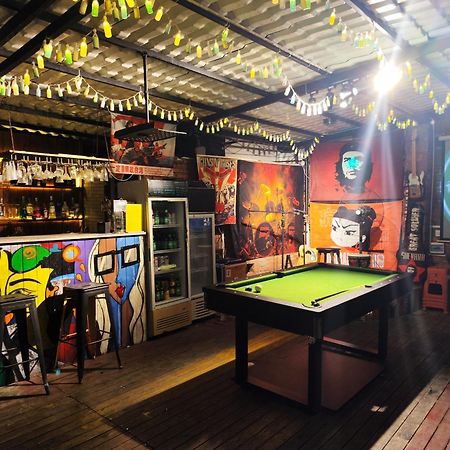 Showbiz Hostel يانغتشو المظهر الخارجي الصورة