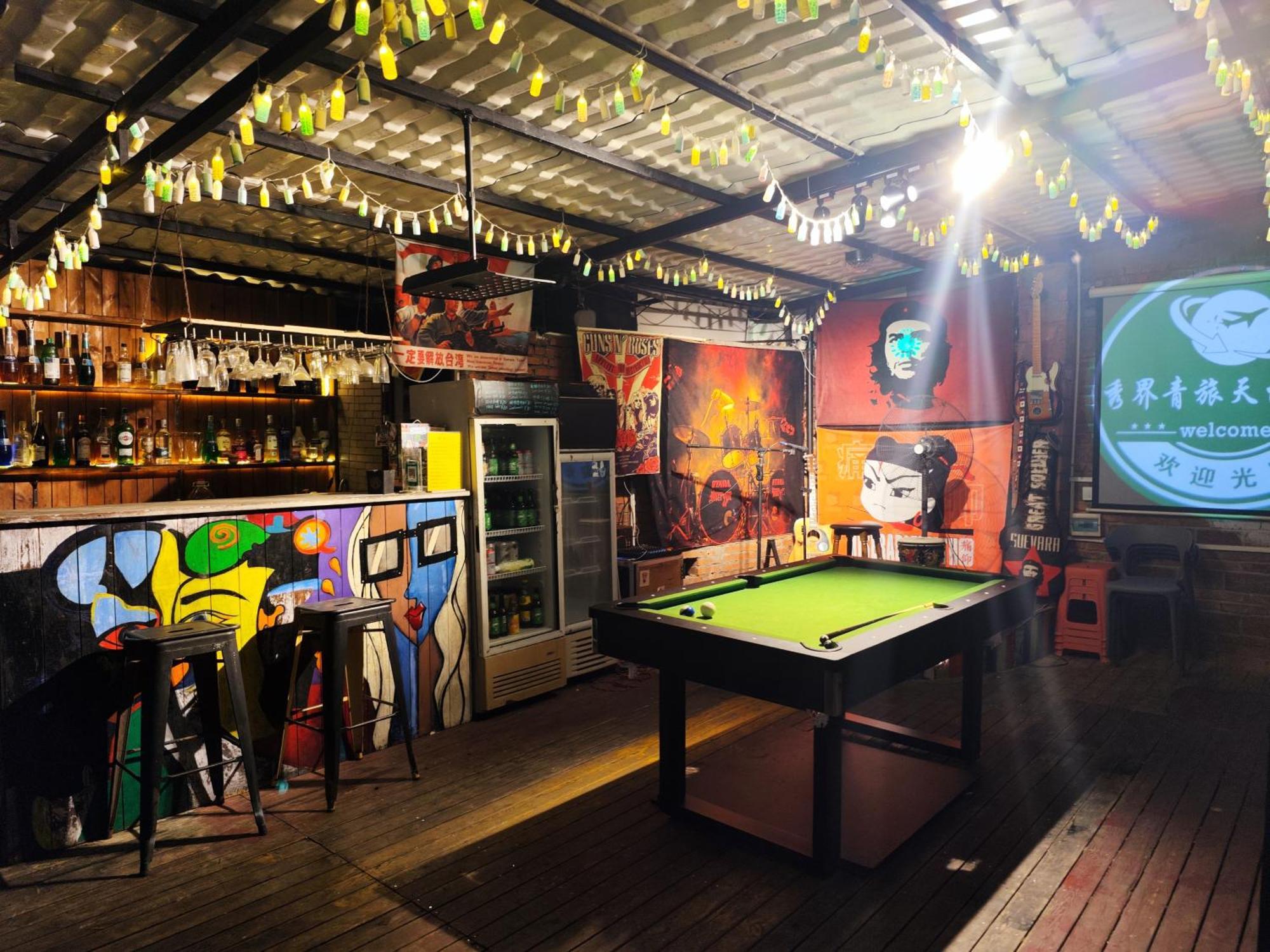 Showbiz Hostel يانغتشو المظهر الخارجي الصورة